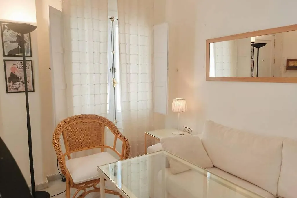 Apartment Homeyseville-Duplex Con Terraza Santa Cruz 5 Pax, Parking Optional Spain