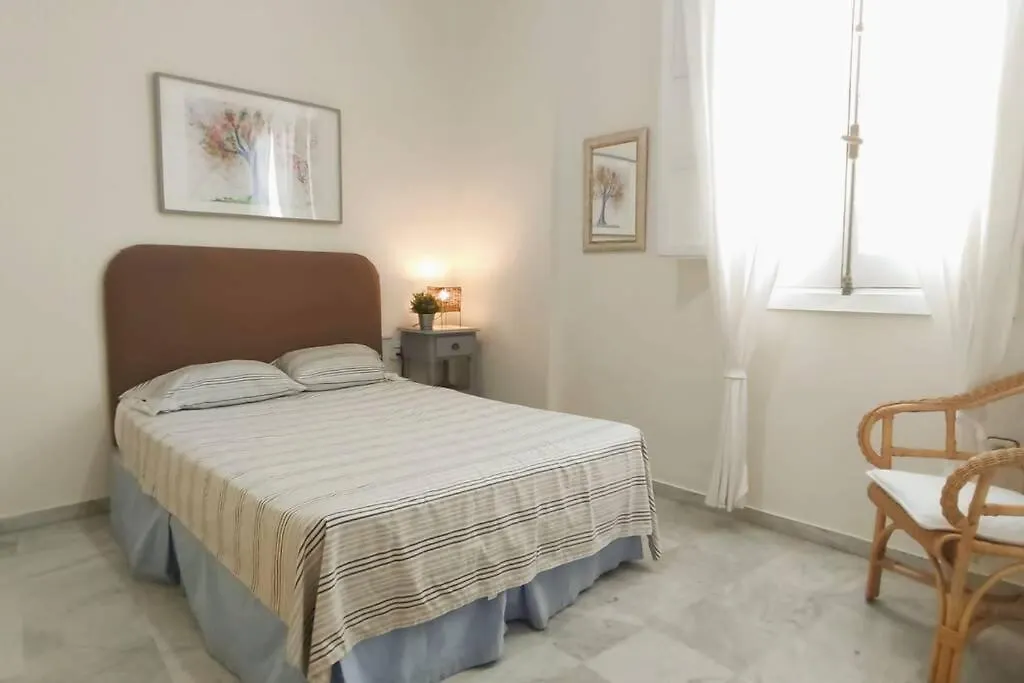 Homeyseville-Duplex Con Terraza Santa Cruz 5 Pax, Parking Optional 0*, Seville