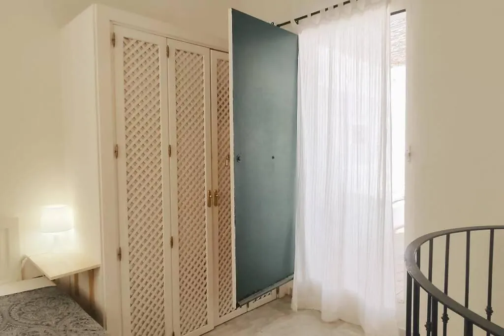 Homeyseville-Duplex Con Terraza Santa Cruz 5 Pax, Parking Optional