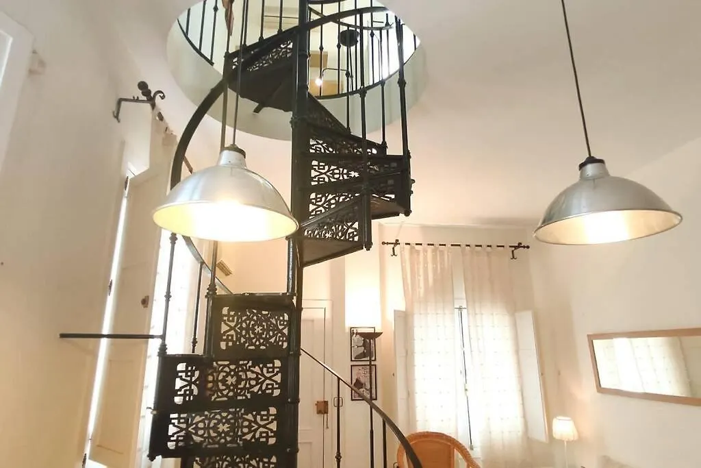 Homeyseville-Duplex Con Terraza Santa Cruz 5 Pax, Parking Optional Seville